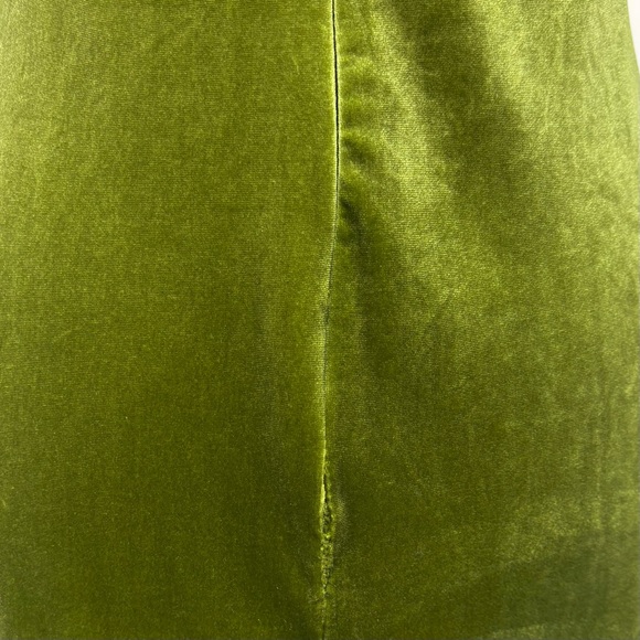 Forever 21 green velvet dress - Picture 7 of 9